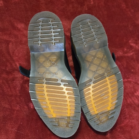 Elphie Doc Martens Black Pointed Toe Mary Jane Leather Shoes - Picture 3 of 5